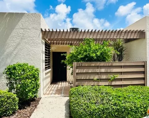 162 Pineneedle Dr #162, Bradenton, FL 34210