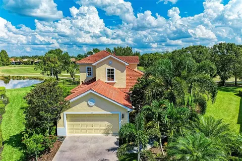 607 Misty Pond Ct, Bradenton, FL 34212