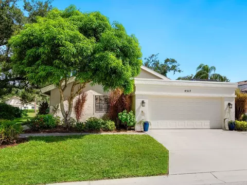 4517 Ascot Cir S, Sarasota, FL 34235