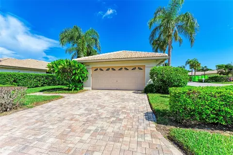 4302 Hebrides Ct, Bradenton, FL 34210