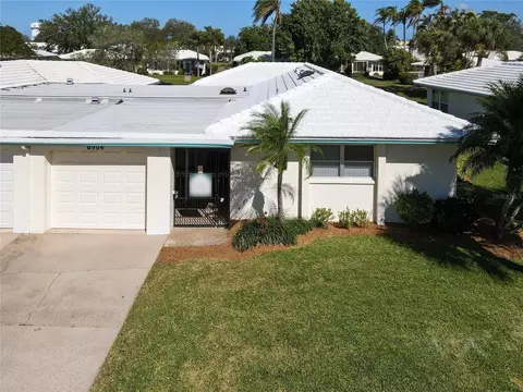 6904 10th Ave W, Bradenton, FL 34209