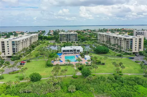 1125 Gulf Of Mexico Dr #101, Longboat Key, FL 34228