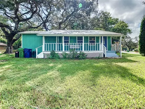 8101 N Otis Ave, Tampa, FL 33604