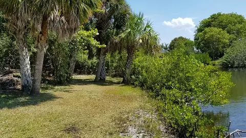 18714 Fort Smith Cir, Port Charlotte, FL 33948
