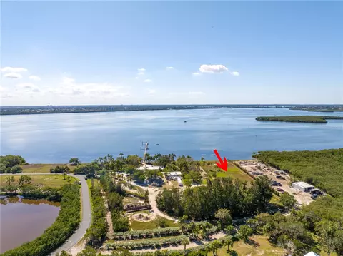 305 A6 Horseshoe Loop, Terra Ceia, FL 34250