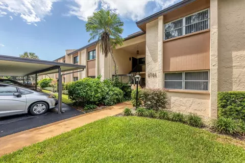 2724 Clubhouse Dr #103, Sarasota, FL 34232