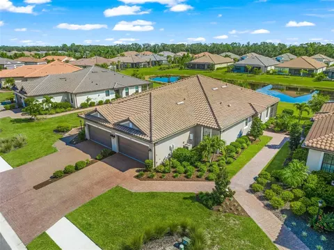 15677 Sacile Ln, Bradenton, FL 34211