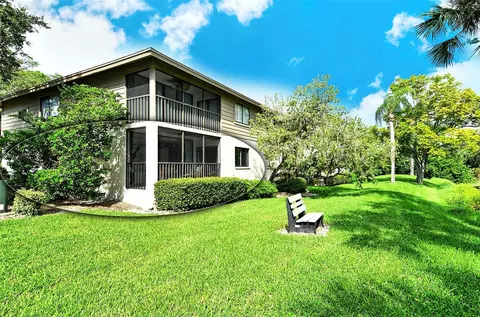 3263 W Cross Creek Rd #3263, Sarasota, FL 34231