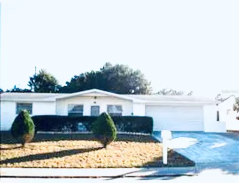 5152 Manor Dr, New Port Richey, FL 34652