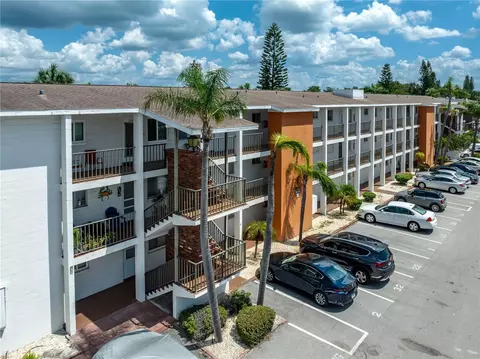 2341 Canal Dr #F32, Bradenton, FL 34207