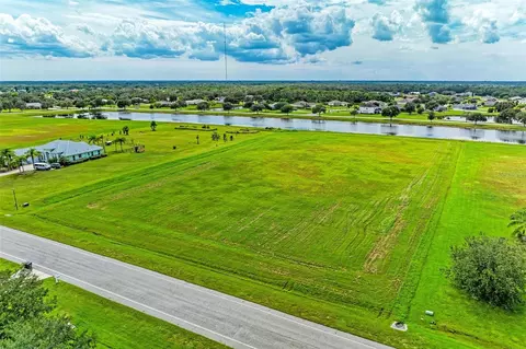 5511 Lake Paddock Cir, Parrish, FL 34219