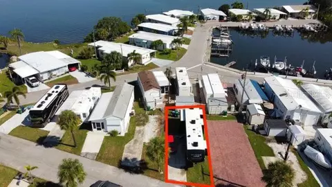 20 Montego Dr, Palmetto, FL 34221
