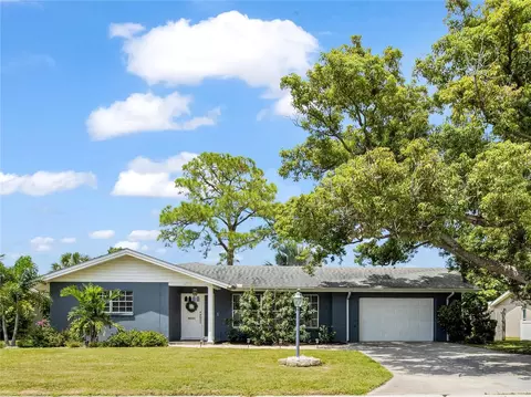 3602 18th Ave W, Bradenton, FL 34205