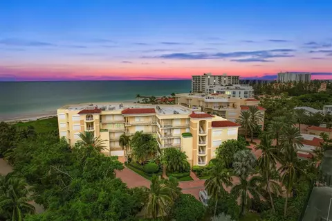 2165 Gulf Of Mexico Dr #111, Longboat Key, FL 34228
