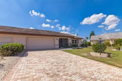 308 Bryce Ct, Sun City Center, FL 33573