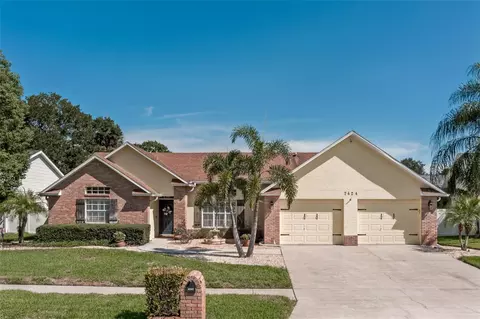 7424 Mint Julep Dr, Riverview, FL 33578