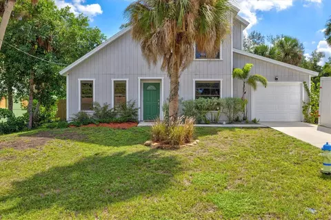 2289 Linwood Dr, Sarasota, FL 34232