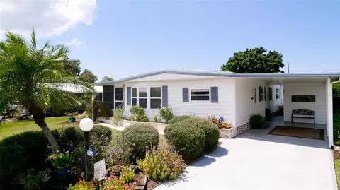 8544 Imperial Cir, Palmetto, FL 34221