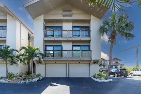 1121 Lake House Cir #C-111, Sarasota, FL 34242