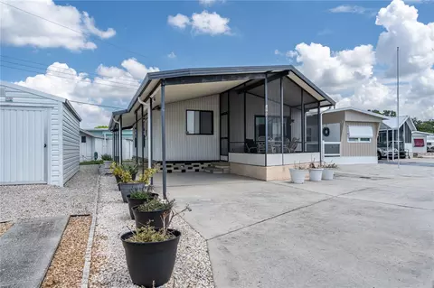 1703 Illinois Ave, Bradenton, FL 34207