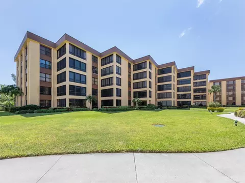 8779 Midnight Pass Rd #202H, Sarasota, FL 34242