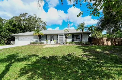 3357 Plantation Dr, Sarasota, FL 34231
