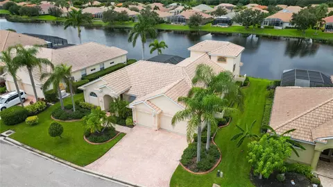2950 Bravura Lake Dr, Sarasota, FL 34240