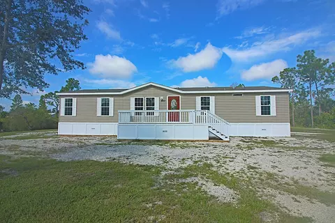 8123 Swiss Blvd, Punta Gorda, FL 33982