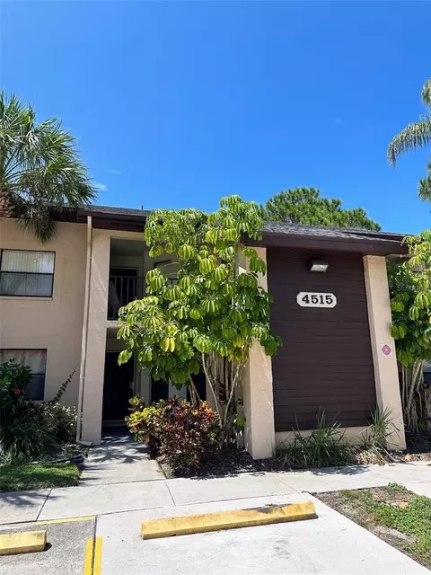 4515 45th Ave W #203A, Bradenton, FL 34210