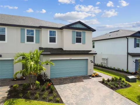 5614 Tripoli Dr, Palmetto, FL 34221