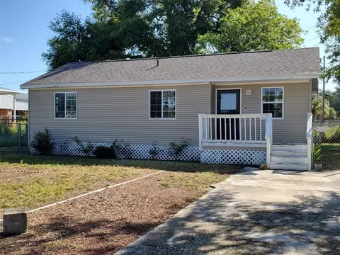 1944 Fairfax Ct NE, Winter Haven, FL 33881