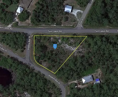 119 Shadow Bay Dr, Eastpoint, FL 32328