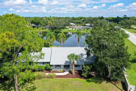 8021 Timber Lake Ln, Sarasota, FL 34243