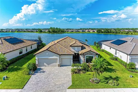 17732 Polo Trl, Lakewood Ranch, FL 34211