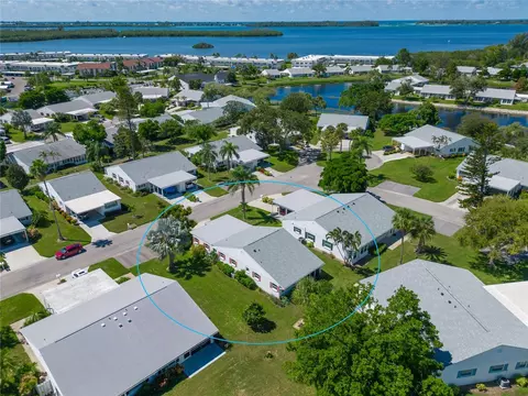 9409 Concord Cir, Bradenton, FL 34210