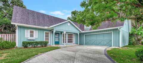 4331 Arrow Cir, Sarasota, FL 34232