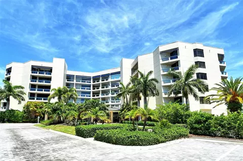 2120 Harbourside Dr #627, Longboat Key, FL 34228
