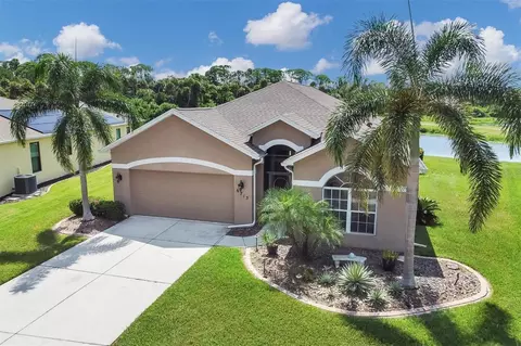 6715 Bobby Jones Ct, Palmetto, FL 34221