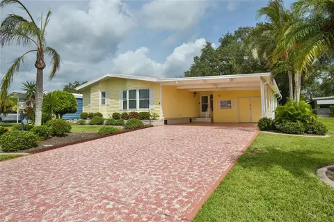 8488 Imperial Cir, Palmetto, FL 34221
