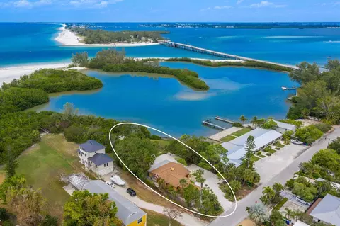 350 N Shore Rd, Longboat Key, FL 34228