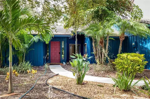 5239 Box Turtle Cir, Sarasota, FL 34232