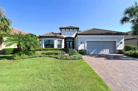 4633 Benito Ct, Bradenton, FL 34211