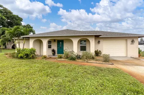 233 Malvern Dr, Venice, FL 34293