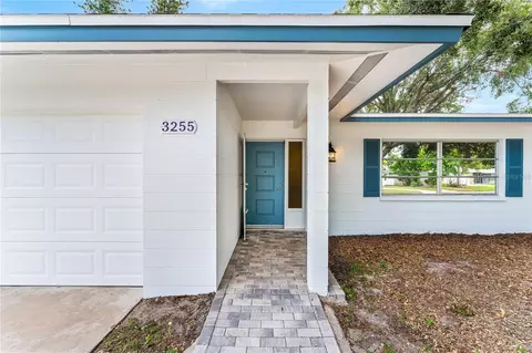3255 S Lockwood Ridge Rd, Sarasota, FL 34239