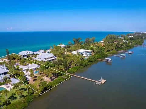 426 N Casey Key Rd, Osprey, FL 34229