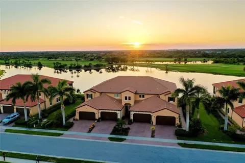 23463 Awabuki Dr #17-202, Venice, FL 34293