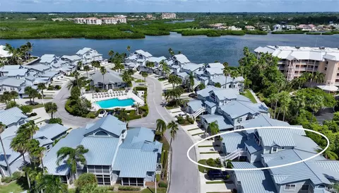 1326 Siesta Bayside Dr #1326-D, Sarasota, FL 34242