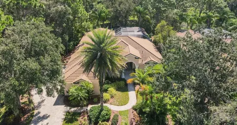 8019 Collingwood Ct, University Park, FL 34201