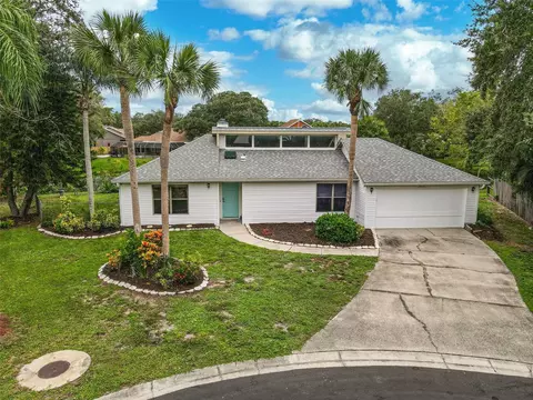 8236 Cypress Lake Dr, Sarasota, FL 34243