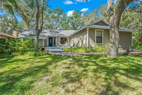 855 Forestview Ct, Sarasota, FL 34232
